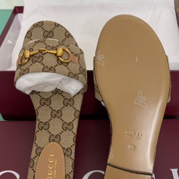 Gucci Women's slide sandal with Horsebit - Picture 4 of 4
